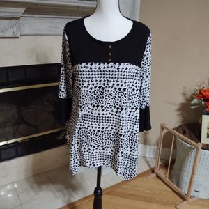 🛍️Robert Louis bell sleeve top
